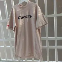 在飛比找蝦皮購物優惠-Cherry 可口可樂 大地黃 長版 T恤