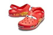 Disney Pixar Cars x Classic Clog 'Lightning Mcqueen' Crocs
