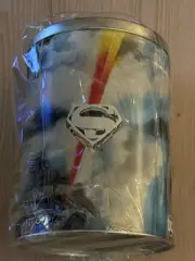 Mezco 1:12 SUPERMAN Christopher Reeve 1978 Exclusive Edition DC NEW Authentic
