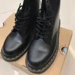 DR.MARTENS 女鞋 中筒 8孔 1460 馬丁鞋 免運