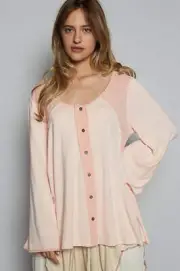 POL Contrast Button Front Long Sleeve Knit Top for Women