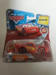 Disney Pixar Cars LIGHTNING MCQUEEN CHASE WITH RUST-EZE CAN! New!
