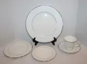 Lenox Classics Collection Opal Innocence 5 Pc Place Setting