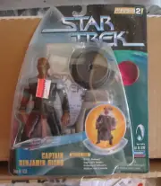 1998 Playmates Star Trek Warp Captain Benjamin Sisco figure Set #16280