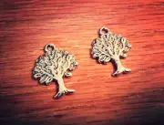 10 Tree Charms Antiqued Silver Charms Tree of Life Charms Tree Pendants
