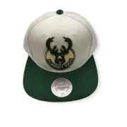 Mitchell & Ness Milwaukee Bucks XL Logo 2T White/Green Adjustable Snapback Hat