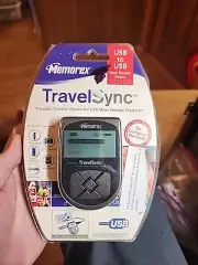 Memorex Travel Sync Portable USB Mass Storage Transfer Device Drives SD Card New