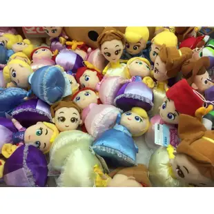生日禮物~日本 Disney正版 公主系列 白雪/長髮/貝兒/灰姑娘小美人魚 吊飾/絨毛玩具 娃娃