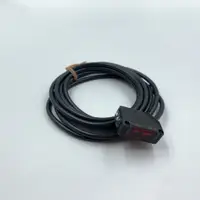 在飛比找蝦皮購物優惠-歐姆龍 OMRON E3Z-R61 光電開關 鏡片反射型 4