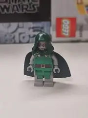 Marvel Dr. Doom custom Lego minifigure 76005 Spiderman Daily Bugle Showdown