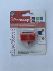 We R Memory Keepers SEWeasy Small Stitch Piercer Love