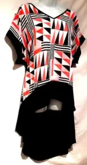 plus sz S-M /18 TS TAKING SHAPE Line Of Decent Hi Lo Tunic Top Funky NWT!