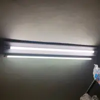 在飛比找Yahoo!奇摩拍賣優惠-{水電材料行}~[照明]東亞 山型 T8 LED 燈具 LT