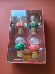 New Boston Warehouse Christmas Theme Bottle Stoppers- 4 Snow Globes snowmen 2004