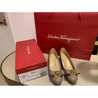 在飛比找蝦皮購物優惠-Ferragamo Varina 蝴蝶結低跟鞋 4.5D