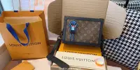 在飛比找Yahoo!奇摩拍賣優惠-二手Louis Vuitton LV Soft Trunk 