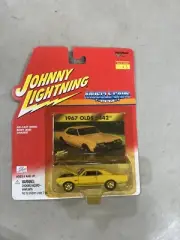 Johnny WHITE LIGHTNING Chase 1967 OLDS 442 D18