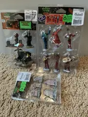 LOT Halloween Lemax Spooky Town~ Graveyard, Vampire, Los Muertos, Tombstones