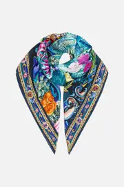 LARGE CRYSTALLED SILK SQUARE SCARF BASKED IN BAROQUE