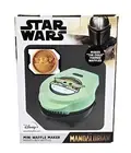 Star Wars The Mandalorian The Child Baby Yoda 4" Mini Waffle Maker NiB
