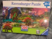 Ravensburger Puzzle 200 Piece Size XXL In the Land of Dinosaurs Age 8+ NIB