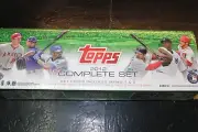 2012 Topps Baseball FACTORY SEALED HOLIDAY SET w/ORANGE PARALLELS