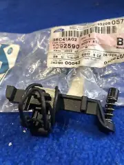 Genuine New Ford Focus MK1 ,RS Turbo,ST170 Etc Front O/S Right Fog Light Bracket