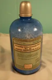 Antique Cobalt Blue Apothecary Unopened Bottle Of Sodium Phosphate, 1905