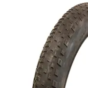 Wanda 24 x 4.0 Knobby Tread Dark Sidewall E-Bike Fat Bike Tyre