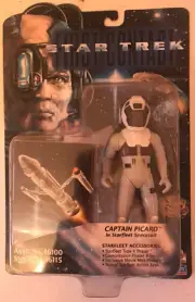 Star Trek First Contact: Captain Picard In Starfleet Spacesuit 16115