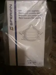 Sperian ONE-Fit N95 Disposable Particulate Respirator Surgical Mask, White NEW!!