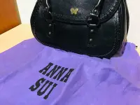 在飛比找Yahoo!奇摩拍賣優惠-ANNA SUI 絕對正品專櫃一萬六經典蝴蝶小資女手提包醫生