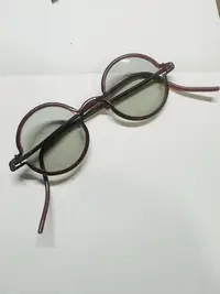 在飛比找Yahoo!奇摩拍賣優惠-vintage 老眼鏡