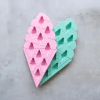 在飛比找momo購物網優惠-【Sunnylife】霜淇淋造型冰盒組(霜淇淋/冰盒組)