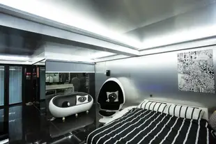 CT - 男人的浪漫 - 太空倉主題部屋CT Iron Man Man Of Steel Cyber Style Theme Room