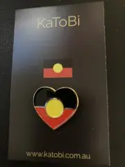 Aboriginal HEART FLAG Enamel Pin Badge Brooch Indigenous NAIDOC