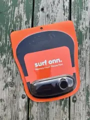 SURF ONN Memory Foam Mouse Pad Wrist Rest Non-Slip 9.3 in X 8.3 in X 1.1 in