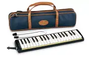 SUZUKI M-37C Melodion Alto Wind Keyboard Harmonica Bundle Soft Case New