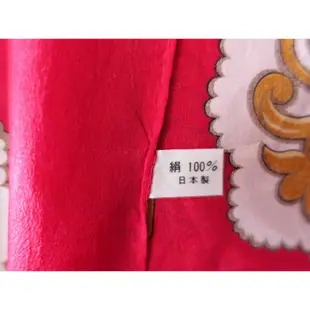☆一身衣飾☆ 日本製品牌 正紅色 皮帶頭和鍊條 歐洲風 100%SILK絹絲 高質感 大方絲巾~直購價349~🎅
