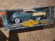 BEL AIR 1955 CHEVY NEPTUNE GREEN / WHITE CHEVROLET 1/18 DIECAST CAR ERTL #7256