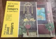 Vintage Macrame' Booklet How to Make Plant Hangers Lynn Paulin HP-420