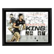 New Zealand Warriors Roger Tuivasa Shek Signed Dally M Print Frame