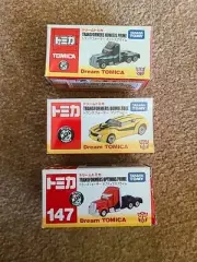 Takara Tomy Transformers Dream Tomica Optimus Prime Bumblebee, Nemesis Prime