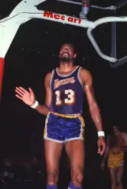 Wilt Chamberlain Of The Los Angeles Lakers 1969 OLD BASKETBALL PHOTO 7