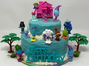 Trolls Deluxe Birthday Cake Toppers Set Featuring Queen Poppy and Smidge