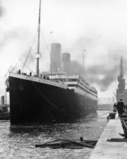 Titanic Ship Docks 1912 South Hampton 8 x 10 Photo Photograph Classic Picture