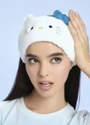 Forever 21 x Sanrio Hello Kitty Plush Headwrap Earmuff