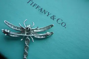 ╭☆°全新真品 TIFFANY&CO pt950鉑金鑲鑽+藍寶蜻蜓胸針(可當鍊墜)