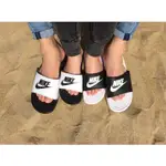 【DR.SHOES 】黑白818736-011 藍白410 NIKE BENASSI 拖鞋 男款 陰陽