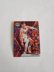 2019-20 Panini Mosaic Reactive Blue Tyler Herro